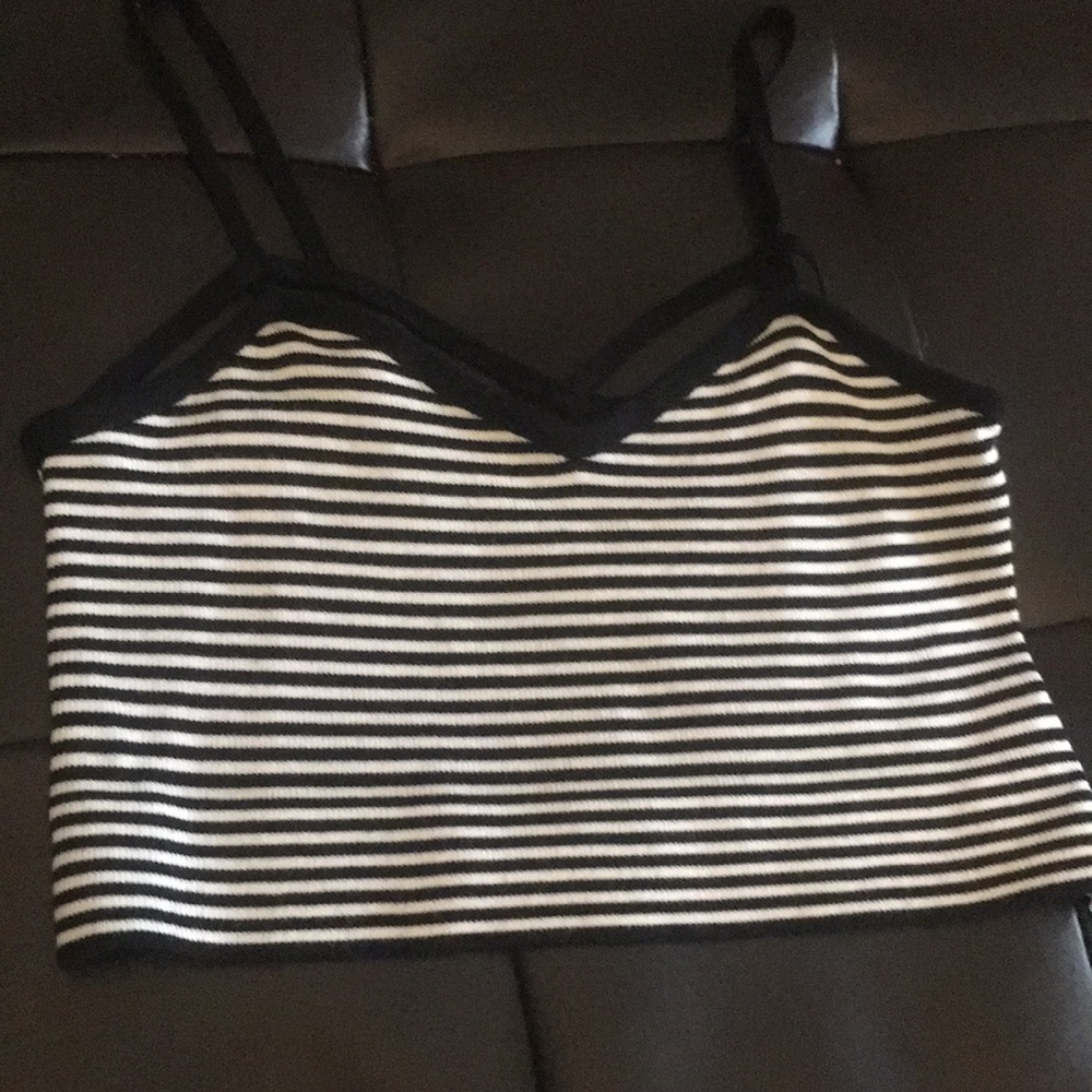 A black and white crop top. Small